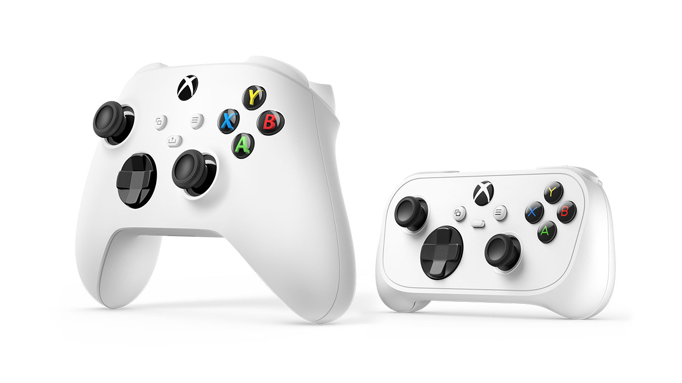 Xbox Nano Controller official size comparison beside a standard Xbox controller